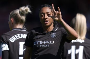 Transfer Kerolin ke Barcelona dalam sepak bola wanita